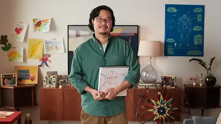 Personne avec des fournitures d’art